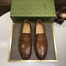 Gucci Leather Shoes